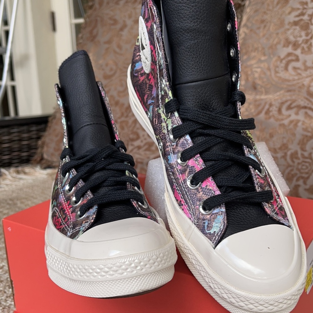 Converse Chuck 70 Hi ‘Digital Daze -Snakeskin’ WM 570264C
BLACK/HYPER PINK/EGRET - Picture 8 of 16